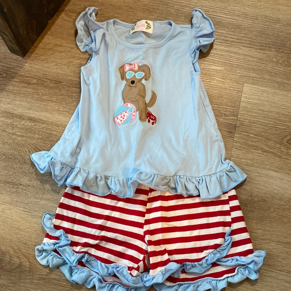 Size 5-6T boutique outfit.
